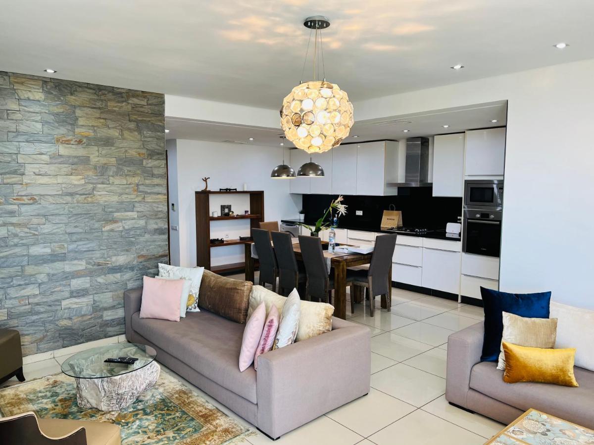 Apartamento Melrose Beαch Aρραrt Pοοl Vieω Casa Blanca Exterior foto