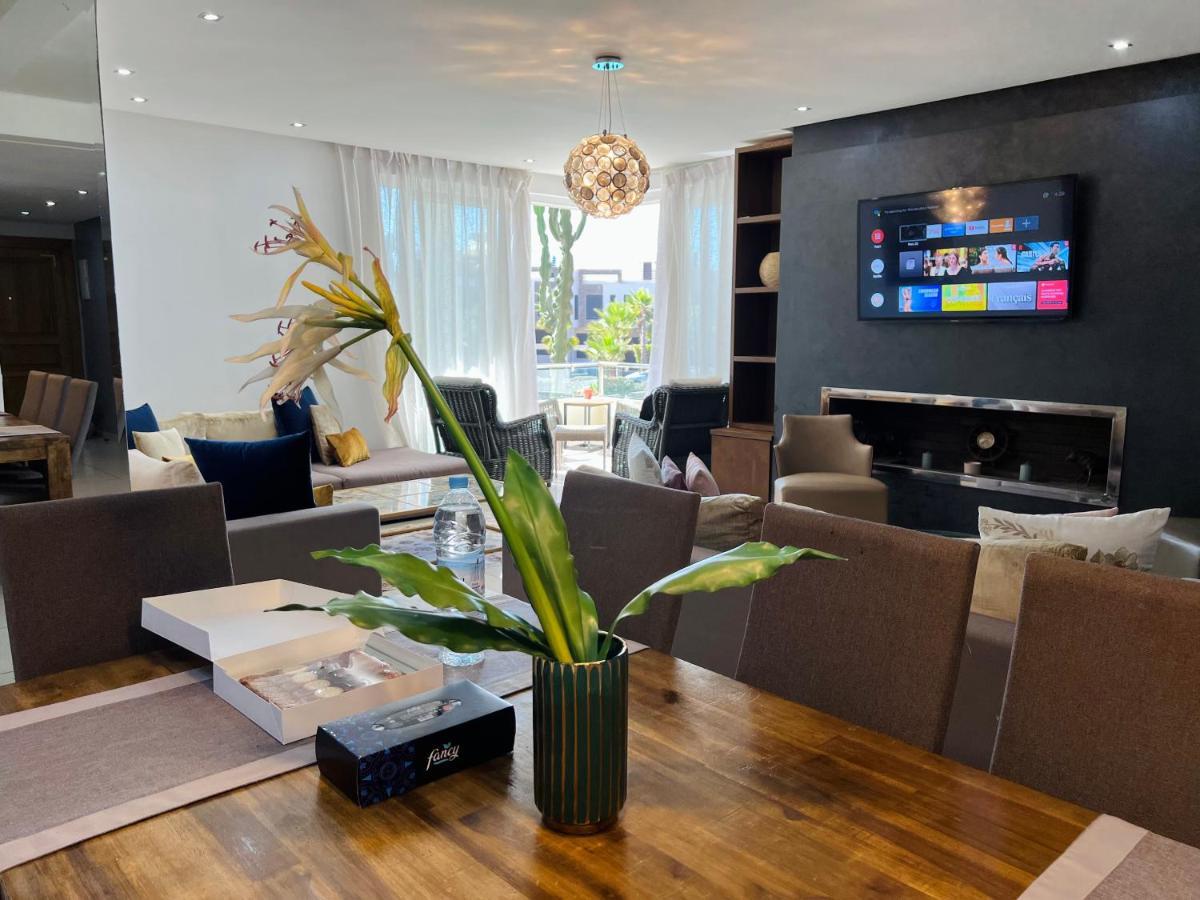 Apartamento Melrose Beαch Aρραrt Pοοl Vieω Casa Blanca Exterior foto